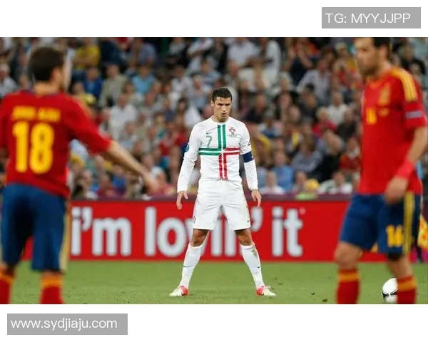 C罗国家队首红，法国提前晋级，世界杯预选赛战况激烈！